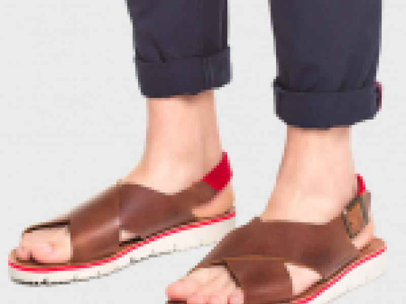 Sandalias para hombre: deja que tus pies respiren este verano 